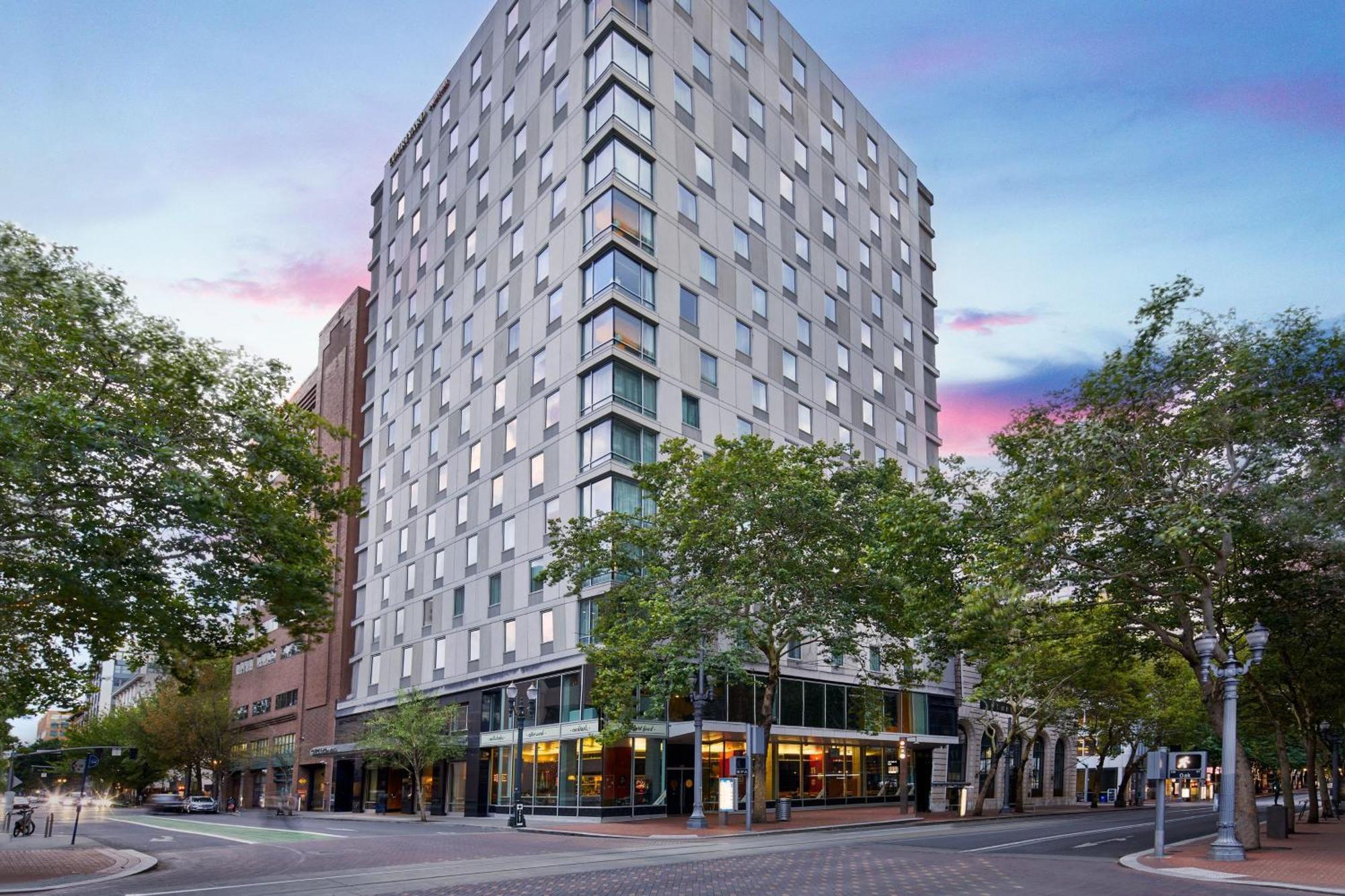 Courtyard By Marriott Portland City Center Екстериор снимка