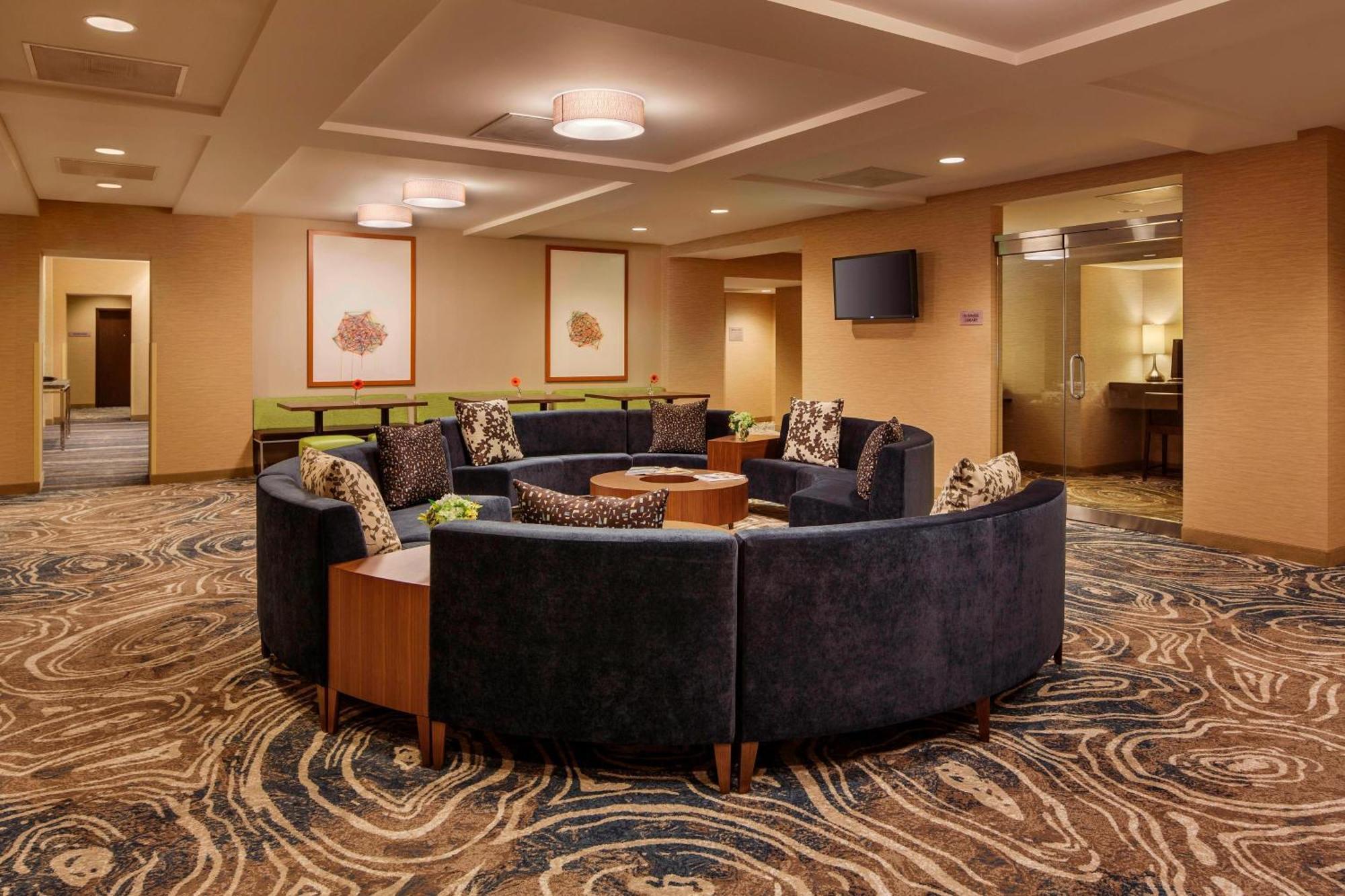 Courtyard By Marriott Portland City Center Екстериор снимка