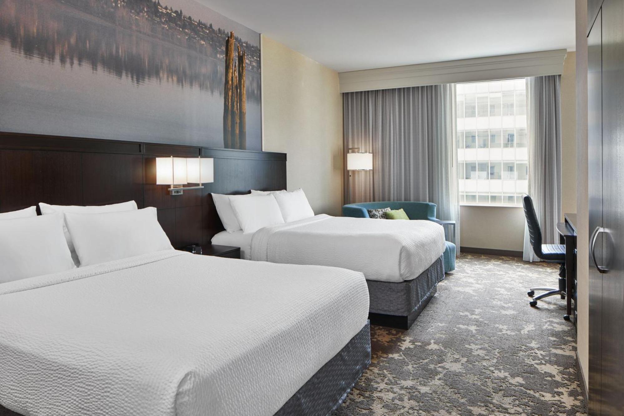 Courtyard By Marriott Portland City Center Екстериор снимка