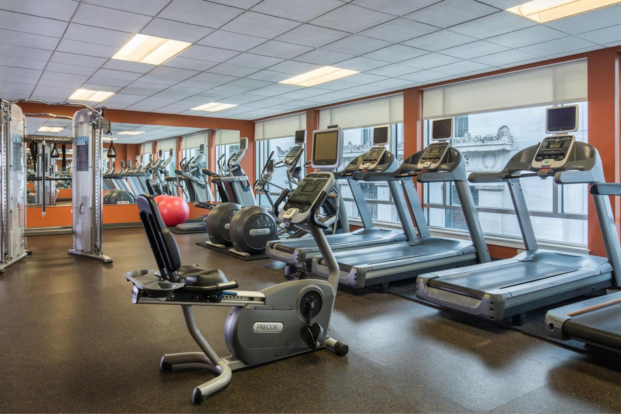 Courtyard By Marriott Portland City Center Екстериор снимка