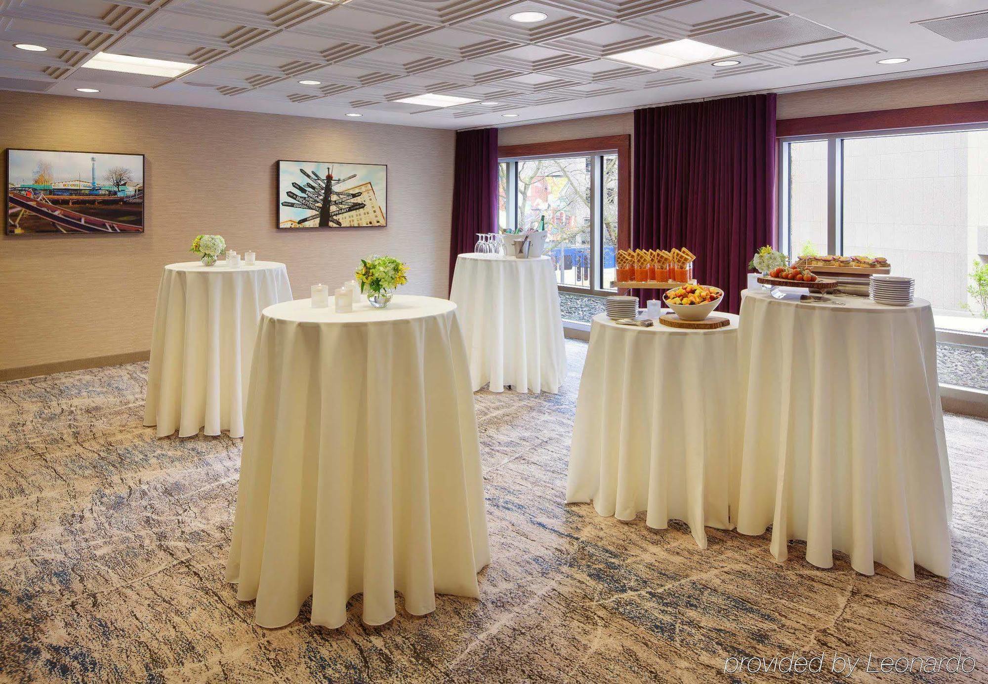 Courtyard By Marriott Portland City Center Екстериор снимка